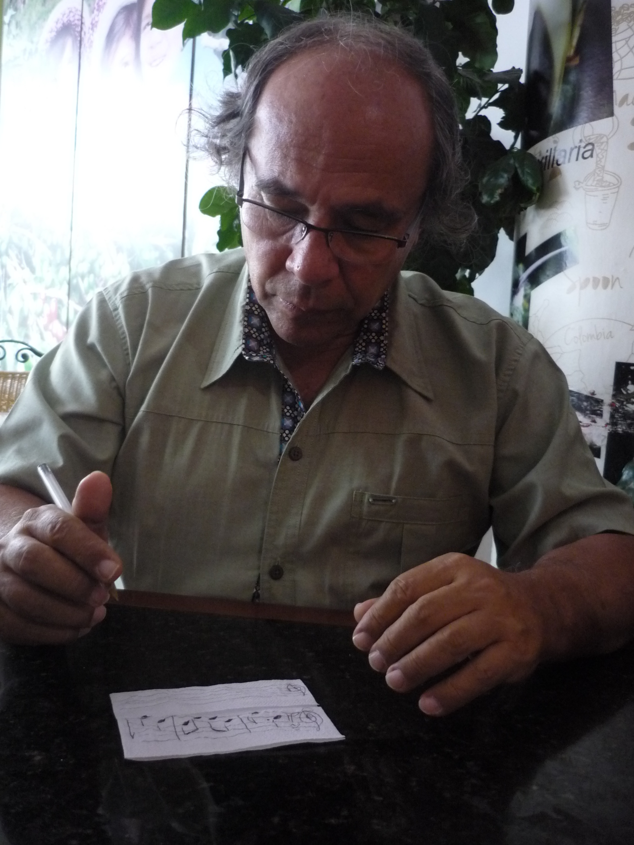 Daniel Oviedo, maestro de niños y maestros.